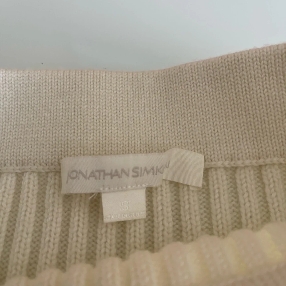 Jonathan Simkhai Cream Ribbed Turtleneck 

Skirt and sweater 100% Merino wool - Picture 16 of 16